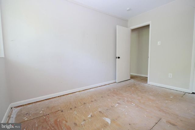 105 S HOLLAND ST, Lindenwold, NJ 08021