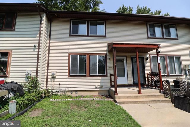 105 S HOLLAND ST, Lindenwold, NJ 08021