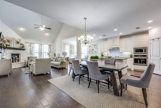 863 Forest Street, Little Elm, TX 76227
