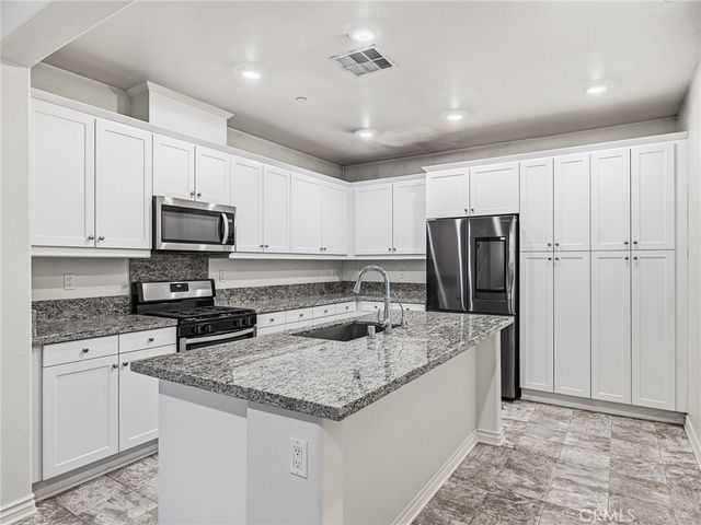 11254 Fisherman, Victorville, CA 92392