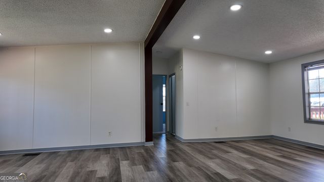 995 Highway 101 S, Temple, GA 30179