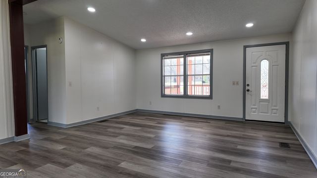 995 Highway 101 S, Temple, GA 30179