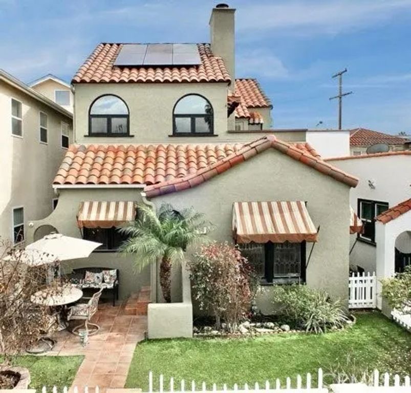 50 Pomona, Long Beach, CA 90803