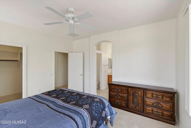 9405 N Sombrero Canyon Drive, Tucson, AZ 85743