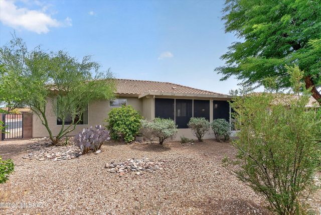 9405 N Sombrero Canyon Drive, Tucson, AZ 85743