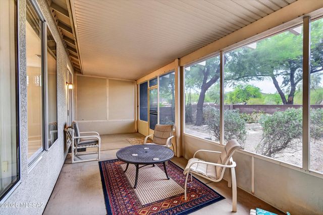 9405 N Sombrero Canyon Drive, Tucson, AZ 85743