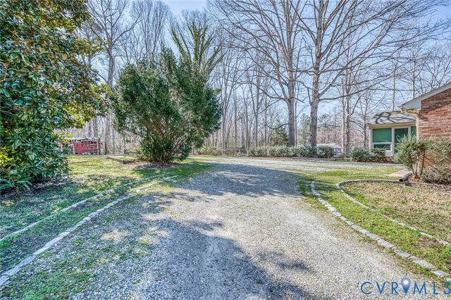 10201 Walden Rd, Chesterfield, VA 23832
