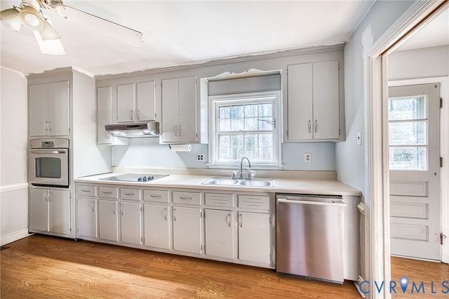 10201 Walden Rd, Chesterfield, VA 23832