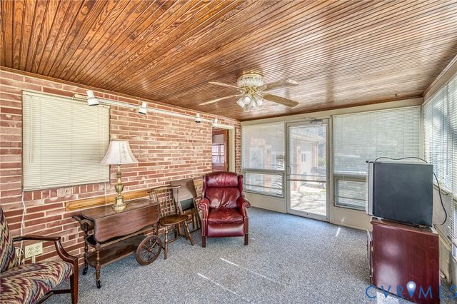 10201 Walden Rd, Chesterfield, VA 23832