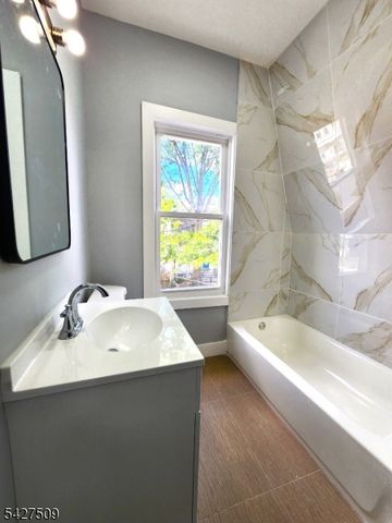 102 Washington Ave, Irvington Twp., NJ 07111
