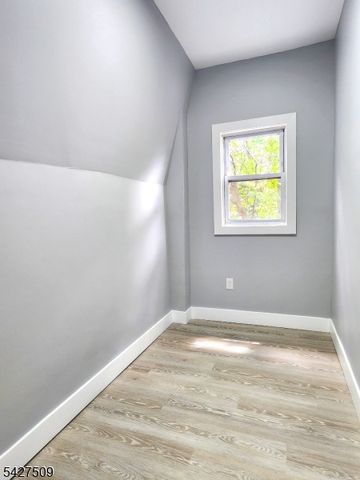 102 Washington Ave, Irvington Twp., NJ 07111