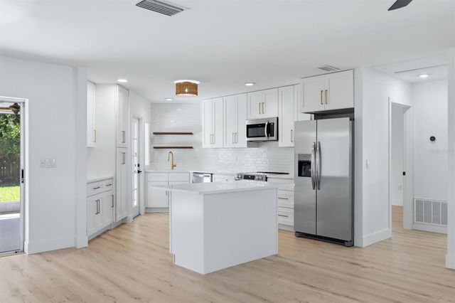 3509 64TH STREET W, Bradenton, FL 34209