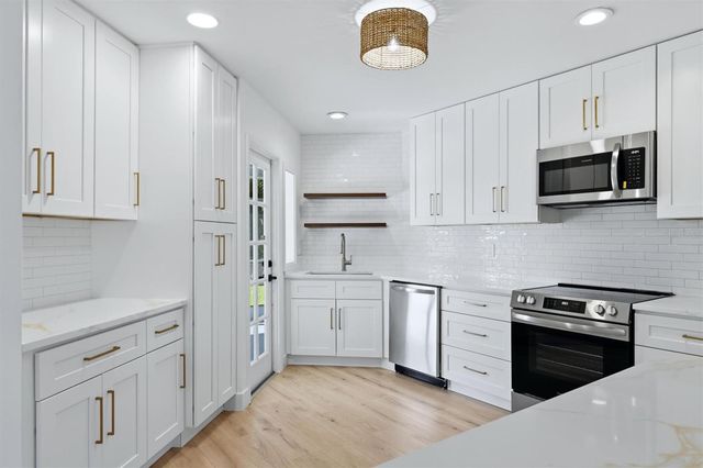 3509 64TH STREET W, Bradenton, FL 34209
