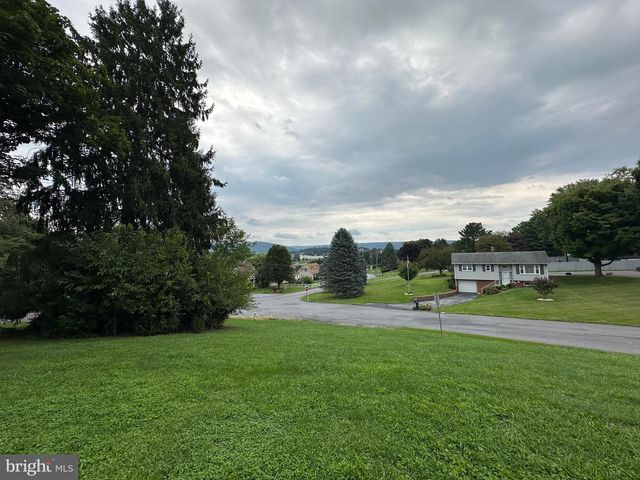 11539 WESTMINSTER DRIVE, Waynesboro, PA 17268