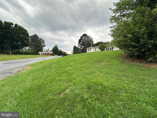 11539 WESTMINSTER DRIVE, Waynesboro, PA 17268