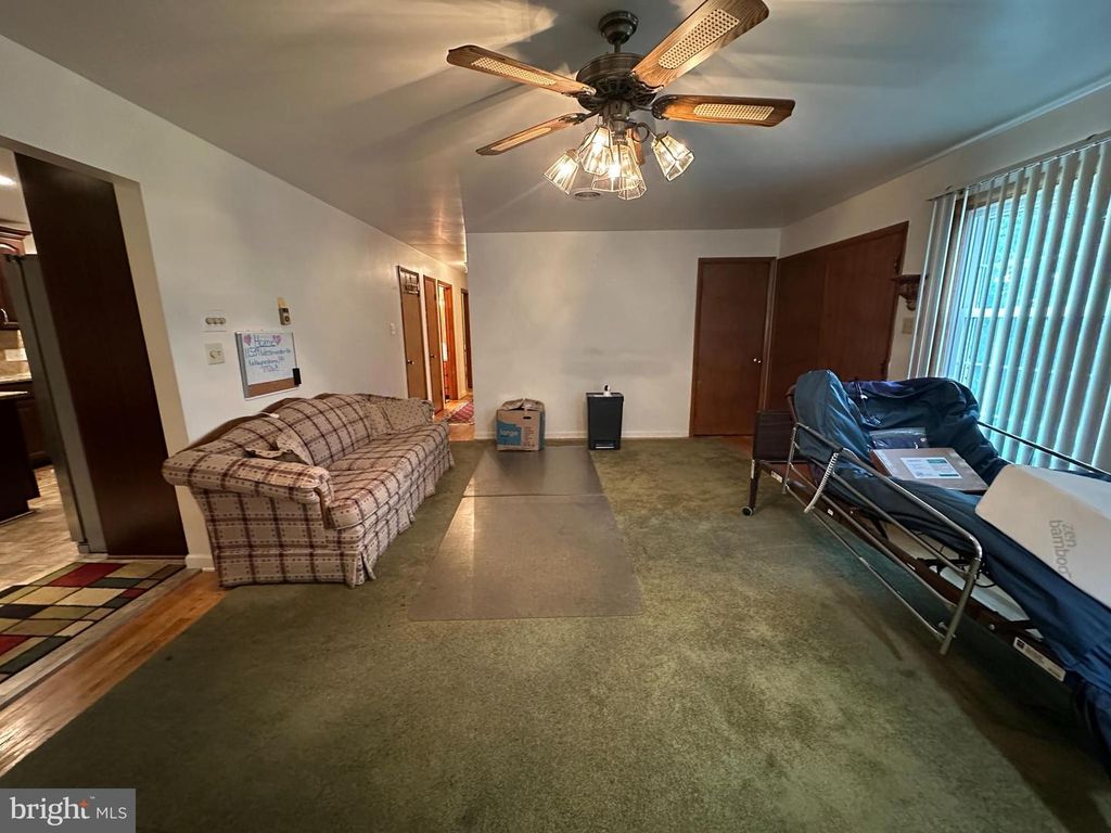 Image 24 of property listing at 11539 WESTMINSTER DRIVE, Waynesboro, PA 17268