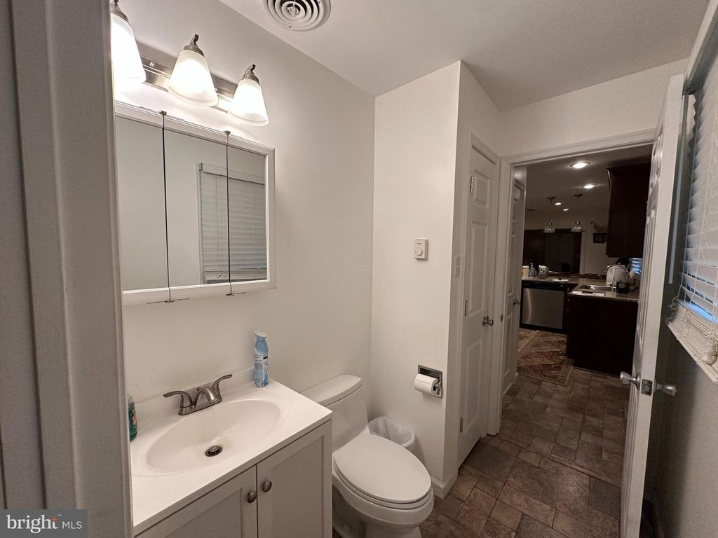 Image 39 of property listing at 11539 WESTMINSTER DRIVE, Waynesboro, PA 17268