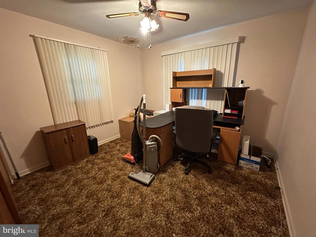 Image 42 of property listing at 11539 WESTMINSTER DRIVE, Waynesboro, PA 17268