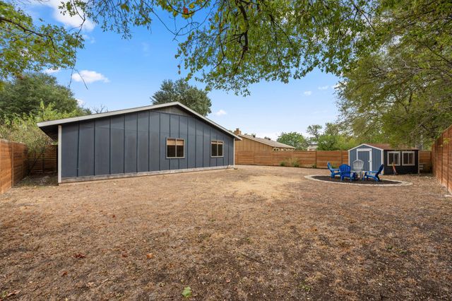 11010 Prairie Dove CIR, Austin, TX 78758