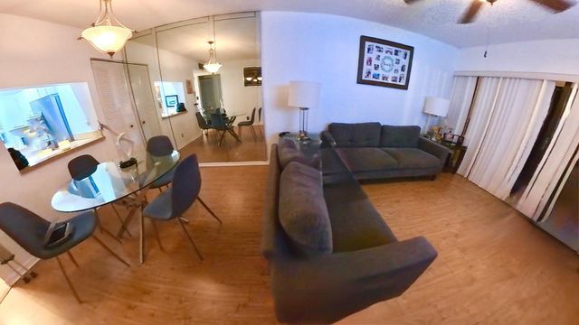 2161 W Woolbright Road M202, Boynton Beach, FL 33426