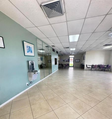 2161 W Woolbright Road M202, Boynton Beach, FL 33426