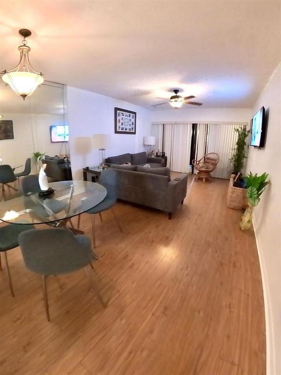 2161 W Woolbright Road M202, Boynton Beach, FL 33426