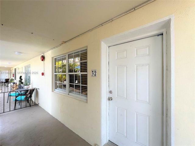 345 Michigan Ave 32, Miami Beach, FL 33139