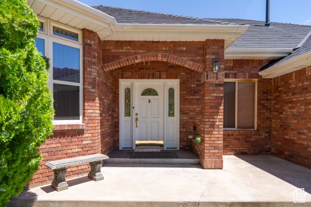 4163 S BEEMAN RD, Moab, UT 84532