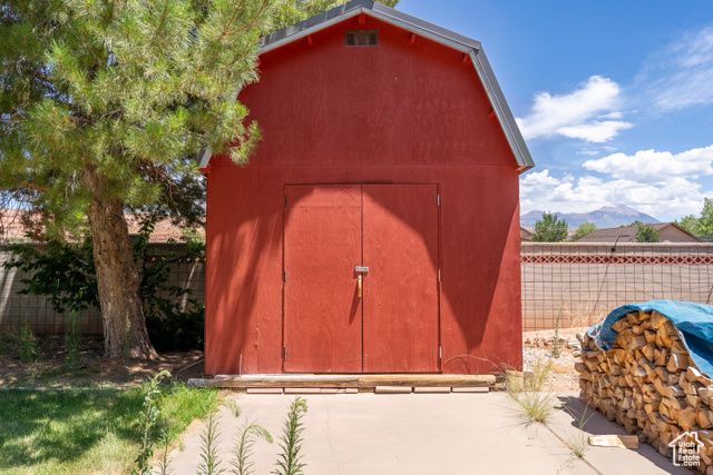 4163 S BEEMAN RD, Moab, UT 84532