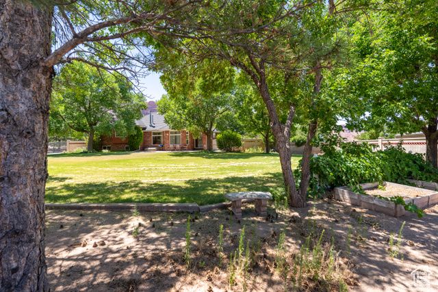 4163 S BEEMAN RD, Moab, UT 84532