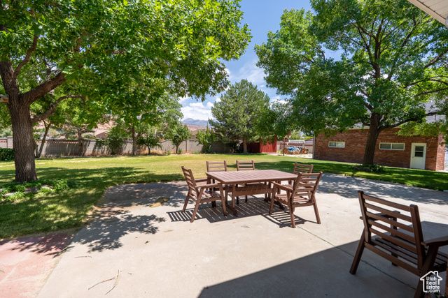 4163 S BEEMAN RD, Moab, UT 84532