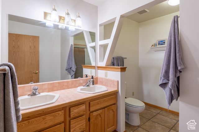 4163 S BEEMAN RD, Moab, UT 84532