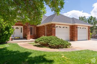 4163 S BEEMAN RD, Moab, UT 84532