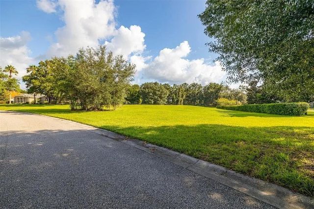 2811 COASTAL RANGE WAY, Lutz, FL 33559