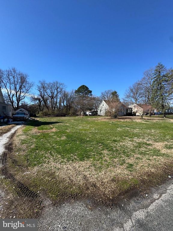 1614 LYNCH RD, Dundalk, MD 21222