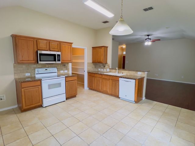 1031 Johnson City Avenue, Forney, TX 75126