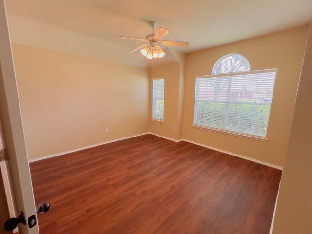 1031 Johnson City Avenue, Forney, TX 75126