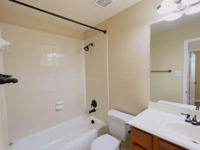 1031 Johnson City Avenue, Forney, TX 75126