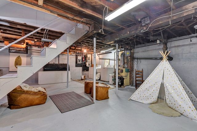 204 Low St, Newburyport, MA 01950