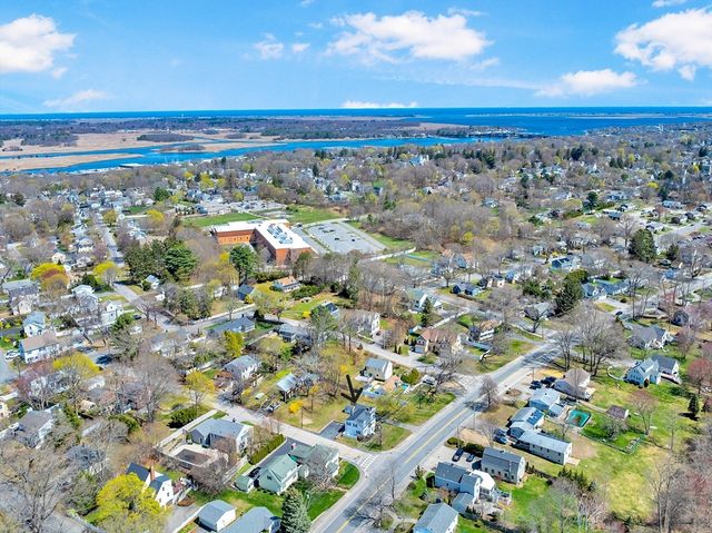 204 Low St, Newburyport, MA 01950