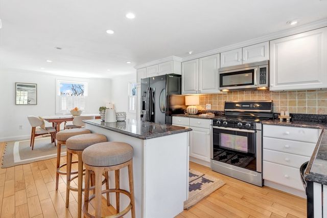 204 Low St, Newburyport, MA 01950