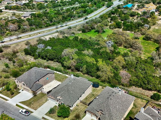 5117 Texas Bluebell DR, Spicewood, TX 78669