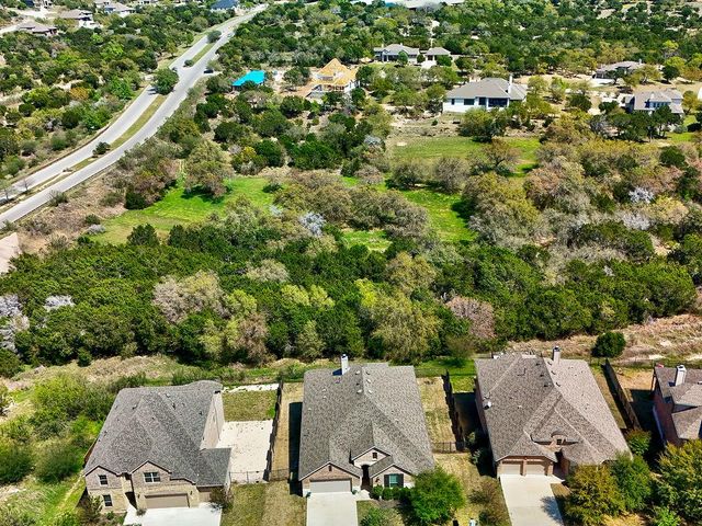 5117 Texas Bluebell DR, Spicewood, TX 78669