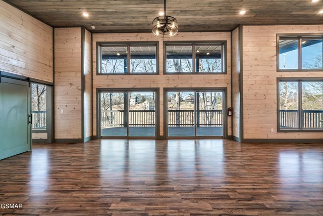 538 Tatum Rose Way, Sevierville, TN 37876