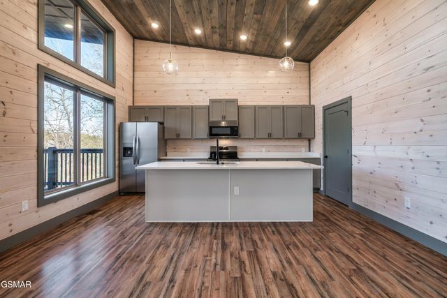 538 Tatum Rose Way, Sevierville, TN 37876