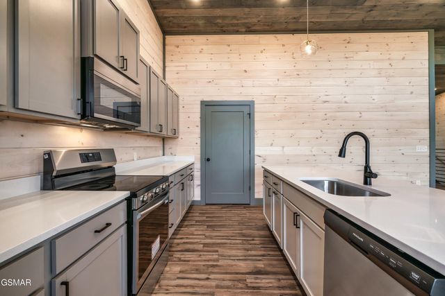 538 Tatum Rose Way, Sevierville, TN 37876