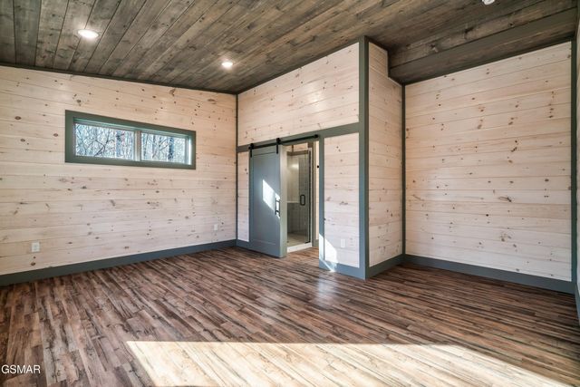 538 Tatum Rose Way, Sevierville, TN 37876