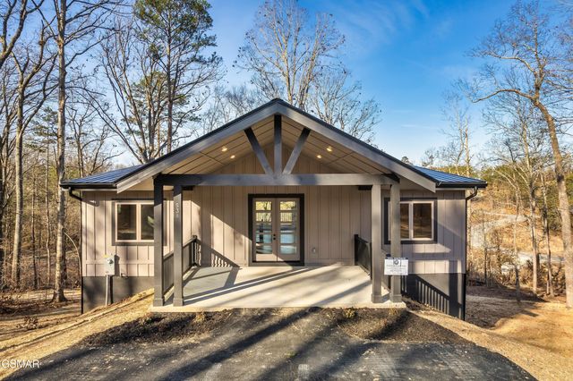 538 Tatum Rose Way, Sevierville, TN 37876