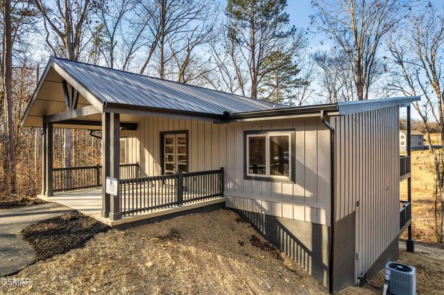 538 Tatum Rose Way, Sevierville, TN 37876