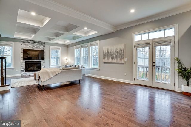 8733 POHICK RD, Springfield, VA 22153